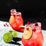 peach-schnapps-vodka-cranberry-lime-cocktail