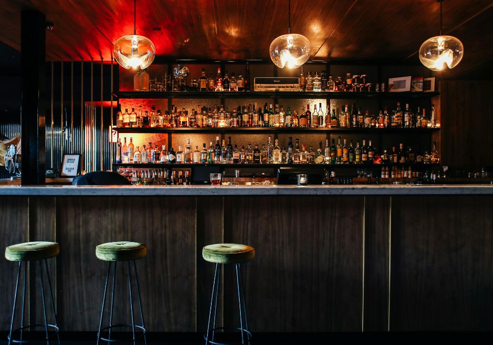 White Russian vs black Russian cocktail: What’s the difference?